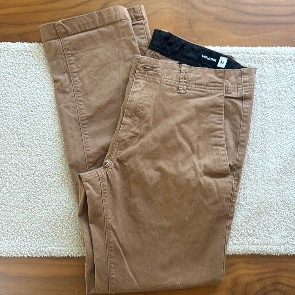 Volcom slim fit chino 32x32